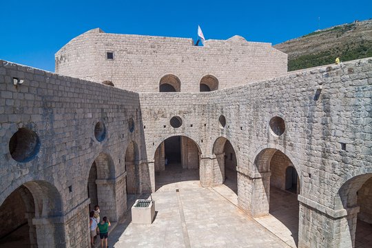 Tour image 9